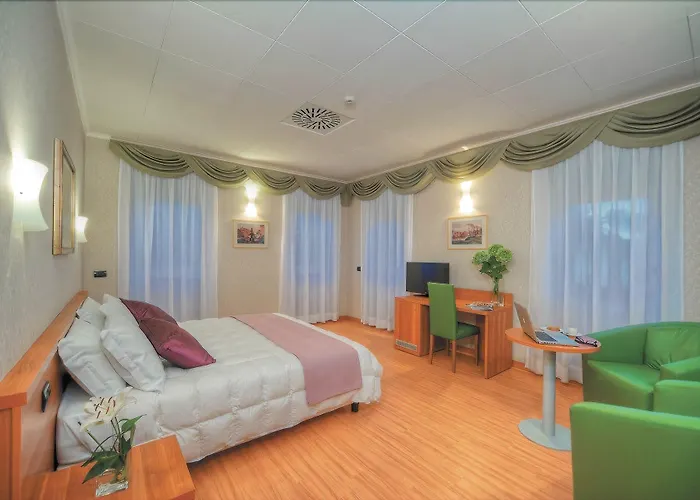 Ele Park Pamphili Hotel Rome