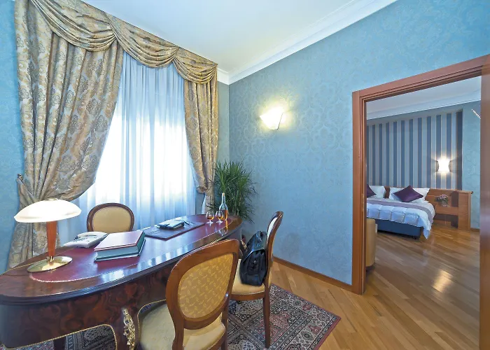 Ele Park Pamphili 4*